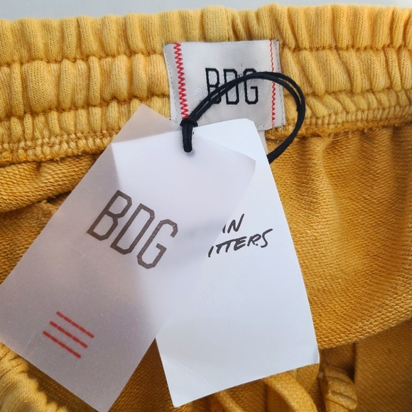 URBAN OUTFITTERS BDG Men's Bonfire French Terry Jogger Sweatpants Yellow… - Picture 7 of 13